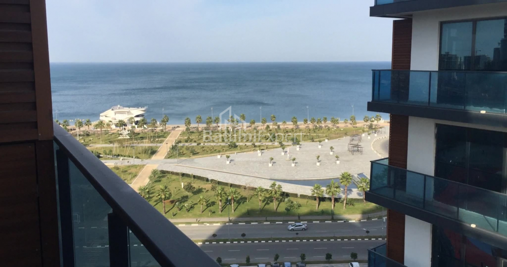 公寓 50.65 平方米的公寓 - 莱赫和玛丽亚·卡钦斯基, Batumi, 佐治亚州。