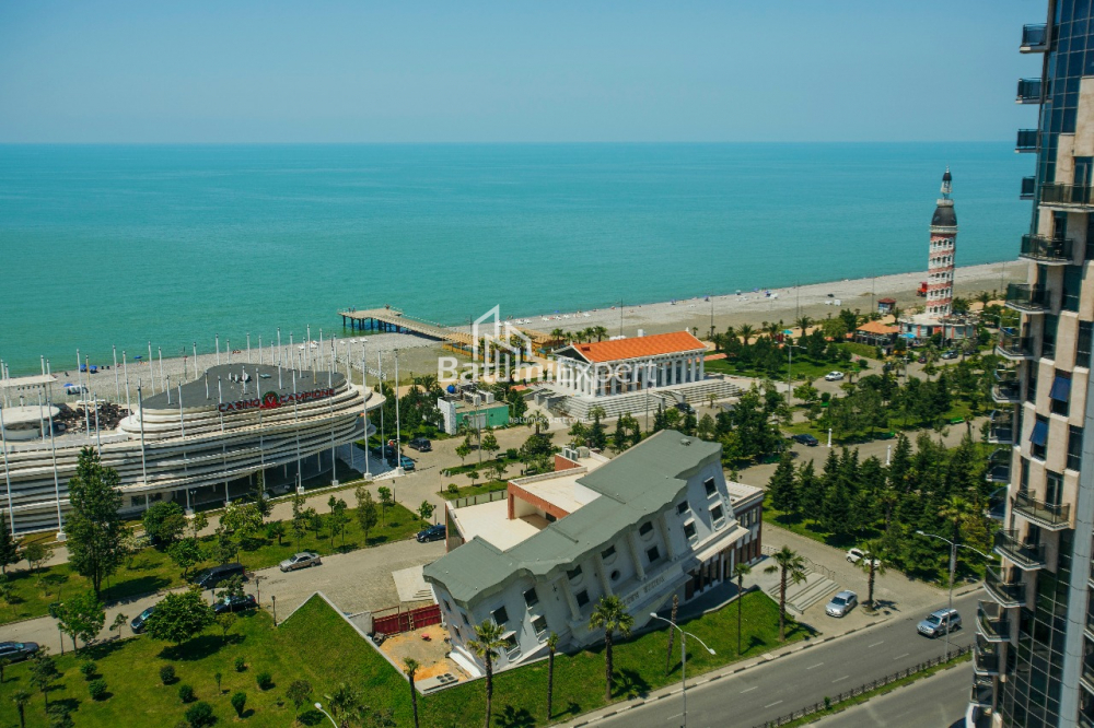 公寓 33 平方米的公寓 - 治安官 Khimshiashvili, Batumi, 佐治亚州。