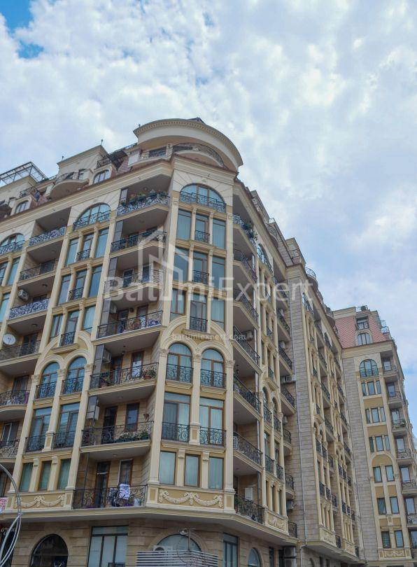 公寓 67 平方米的公寓 - 佩特拉梅利什维利, Batumi, 佐治亚州。