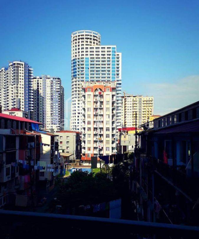 公寓 92 平方米的公寓 - 沙尔瓦·伊纳萨里泽, Batumi, 佐治亚州。