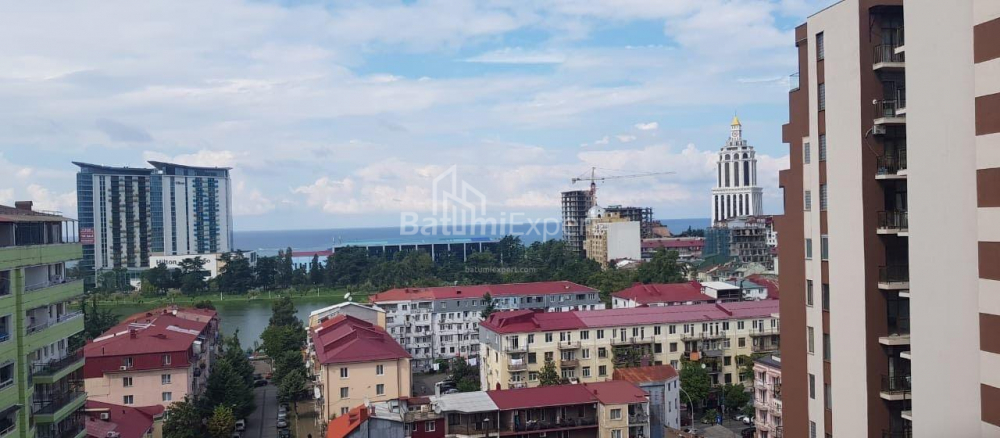公寓 136 平方米的公寓 - 帕纳瓦兹国王, Batumi, 佐治亚州。