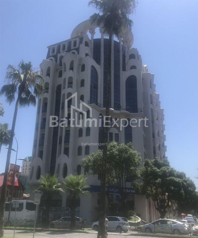 公寓 54 平方米的公寓 - 鲁斯塔韦利, Batumi, 佐治亚州。