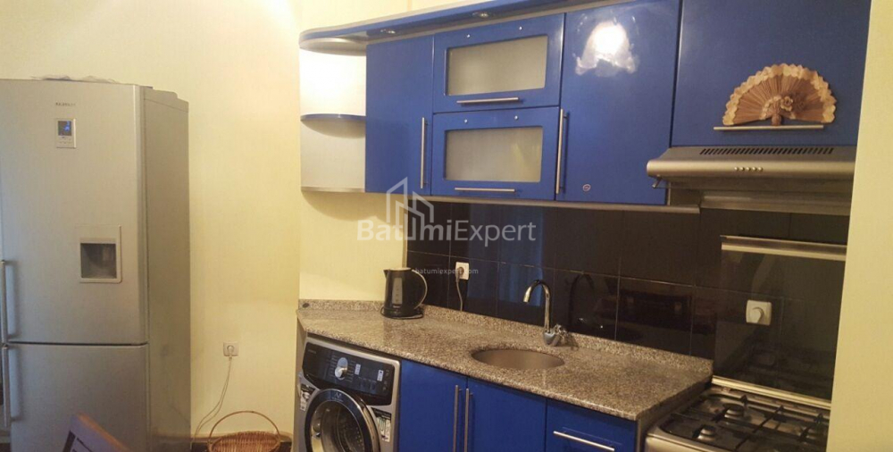 公寓 70 平方米的公寓 - 尤里耶夫斯卡娅, Batumi, 佐治亚州。