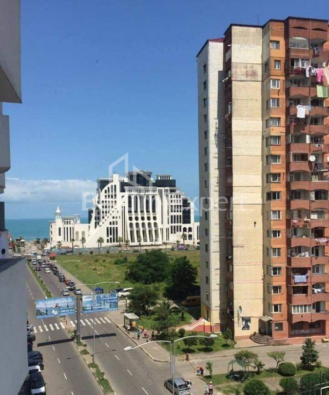 公寓 47 平方米的公寓 - 优素福·科巴拉泽, Batumi, 佐治亚州。