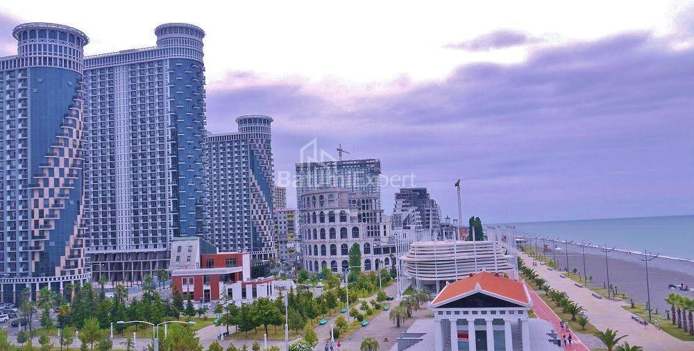 公寓 36 平方米的公寓 - 治安官 Khimshiashvili, Batumi, 佐治亚州。