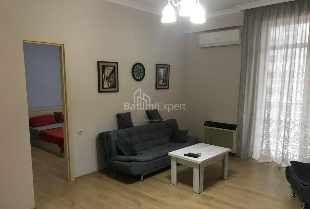 公寓 77 平方米的公寓 - 帕纳瓦兹国王, Batumi, 佐治亚州。