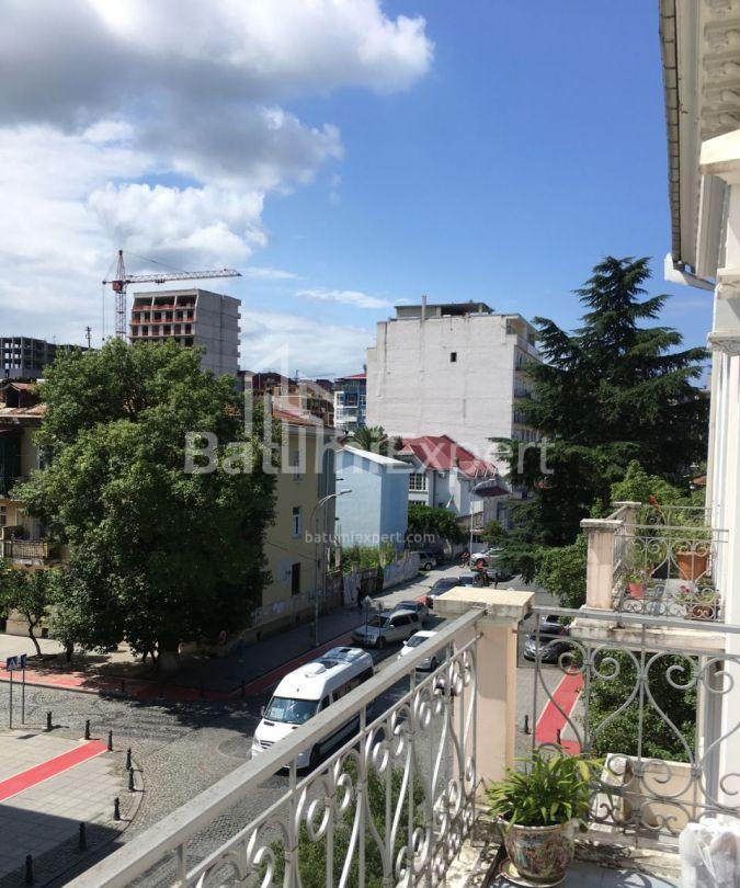 公寓 175 平方米的公寓 - 帕纳瓦兹国王, Batumi, 佐治亚州。