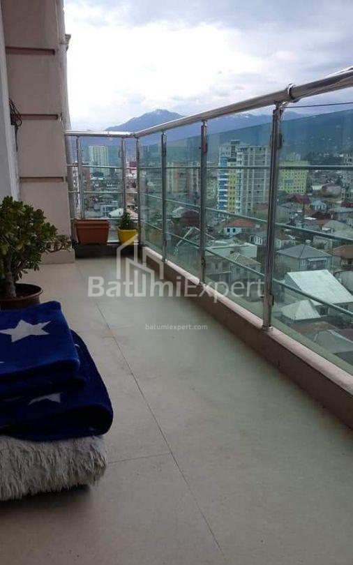 公寓 75 平方米的公寓 - 凯达拉·阿巴希泽, Batumi, 佐治亚州。