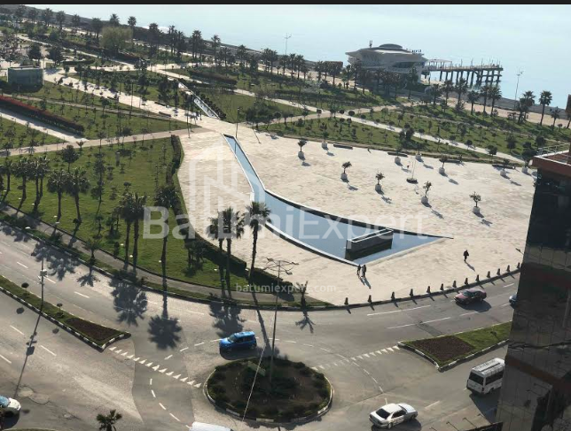 公寓 55.4 平方米的公寓 - 治安官 Khimshiashvili, Batumi, 佐治亚州。