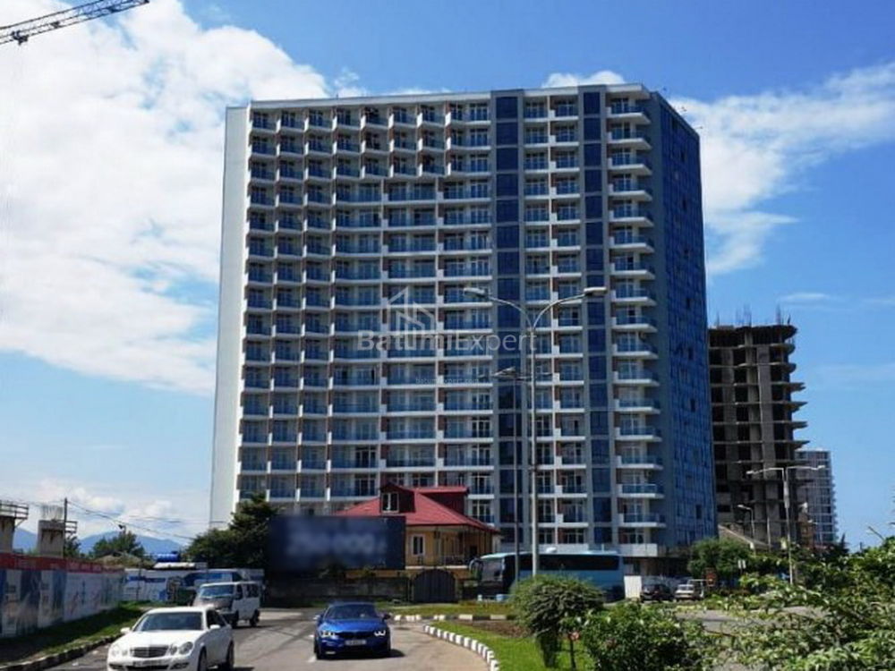 零售区域 200 平方米的公寓 - 莱赫和玛丽亚·卡钦斯基, Batumi, 佐治亚州。