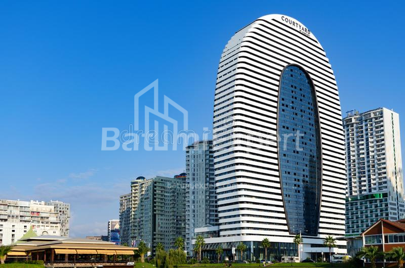 公寓 51 平方米的公寓 - 治安官 Khimshiashvili, Batumi, 佐治亚州。