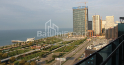 公寓 75.86 平方米的公寓 - 莱赫和玛丽亚·卡钦斯基, Batumi, 佐治亚州。