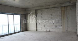 公寓 2-комн 75.9 m² - 莱赫和玛丽亚·卡钦斯基, Batumi