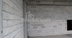公寓 75.86 平方米的公寓 - 莱赫和玛丽亚·卡钦斯基, Batumi, 佐治亚州。