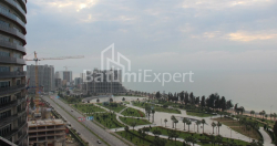公寓 75.86 平方米的公寓 - 莱赫和玛丽亚·卡钦斯基, Batumi, 佐治亚州。