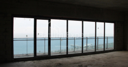 公寓 2-комн 75.9 m² - 莱赫和玛丽亚·卡钦斯基, Batumi