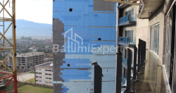 公寓 89.38 平方米的公寓 - 莱赫和玛丽亚·卡钦斯基, Batumi, 佐治亚州。