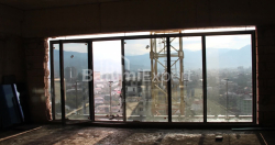 公寓 89.38 平方米的公寓 - 莱赫和玛丽亚·卡钦斯基, Batumi, 佐治亚州。