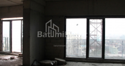 公寓 89.51 平方米的公寓 - 莱赫和玛丽亚·卡钦斯基, Batumi, 佐治亚州。