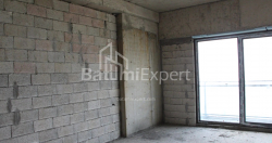 公寓 2-комн 75.9 m² - 莱赫和玛丽亚·卡钦斯基, Batumi