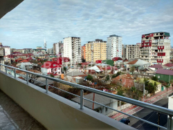 公寓 4-комн 72 m² - 佩特拉梅利什维利, Batumi