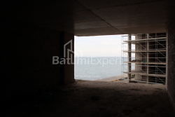 公寓 2-комн 42.3 m² - 莱赫和玛丽亚·卡钦斯基, Batumi