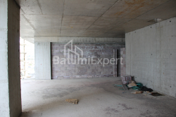 公寓 2-комн 63 m² - 莱赫和玛丽亚·卡钦斯基, Batumi