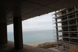 公寓 63.03 平方米的公寓 - 莱赫和玛丽亚·卡钦斯基, Batumi, 佐治亚州。
