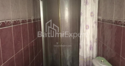 公寓 3-комн 70 m² - 康斯坦丁·加姆萨库迪亚, Batumi