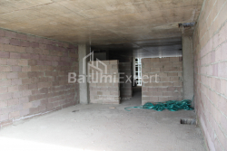 公寓 2-комн 44.9 m² - 莱赫和玛丽亚·卡钦斯基, Batumi