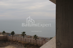 公寓 44.96 平方米的公寓 - 莱赫和玛丽亚·卡钦斯基, Batumi, 佐治亚州。