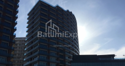 公寓 47.65 平方米的公寓 - 莱赫和玛丽亚·卡钦斯基, Batumi, 佐治亚州。