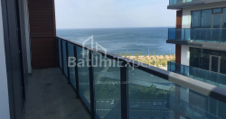 公寓 50.65 平方米的公寓 - 莱赫和玛丽亚·卡钦斯基, Batumi, 佐治亚州。