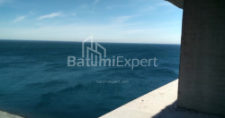 公寓 54.76 平方米的公寓 - 莱赫和玛丽亚·卡钦斯基, Batumi, 佐治亚州。