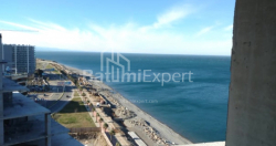 公寓 54.76 平方米的公寓 - 莱赫和玛丽亚·卡钦斯基, Batumi, 佐治亚州。