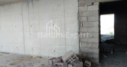 公寓 54.76 平方米的公寓 - 莱赫和玛丽亚·卡钦斯基, Batumi, 佐治亚州。