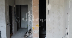 公寓 30.7 平方米的公寓 - 莱赫和玛丽亚·卡钦斯基, Batumi, 佐治亚州。
