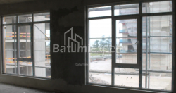 公寓 74.8 平方米的公寓 - 莱赫和玛丽亚·卡钦斯基, Batumi, 佐治亚州。