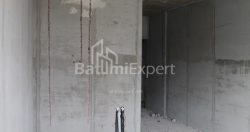在建目标房产 35.1 平方米的公寓 - 莱赫和玛丽亚·卡钦斯基, 巴统, 佐治亚州。