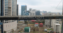 在建目标房产 28.1 平方米的公寓 - 莱赫和玛丽亚·卡钦斯基, 巴统, 佐治亚州。