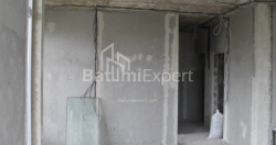 在建目标房产 55.8 平方米的公寓 - 莱赫和玛丽亚·卡钦斯基, 巴统, 佐治亚州。