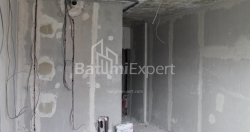 在建目标房产 35.1 平方米的公寓 - 莱赫和玛丽亚·卡钦斯基, 巴统, 佐治亚州。
