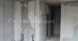 在建目标房产 55.7 平方米的公寓 - 莱赫和玛丽亚·卡钦斯基, Batumi, 佐治亚州。