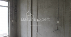 在建目标房产 28.1 平方米的公寓 - 莱赫和玛丽亚·卡钦斯基, Batumi, 佐治亚州。