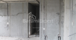 在建目标房产 55.8 平方米的公寓 - 莱赫和玛丽亚·卡钦斯基, Batumi, 佐治亚州。