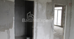 在建目标房产 74.8 平方米的公寓 - 莱赫和玛丽亚·卡钦斯基, Batumi, 佐治亚州。