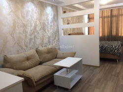 公寓 2-комн 72 m² - 优素福·科巴拉泽, Batumi