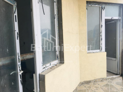 公寓 3-комн 104 m² - 尼科·皮罗斯马尼, Batumi