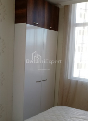 公寓 3-комн 74 m² - 尼科·皮罗斯马尼, Batumi