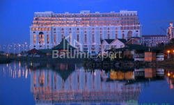 公寓 2-комн 85 m² - 尤里耶夫斯卡娅, Batumi